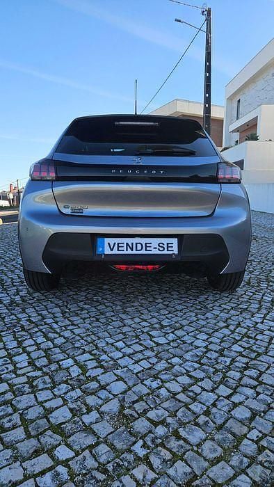 Usado Peugeot e-208 100 kW (136 HP) 2023 Citadino