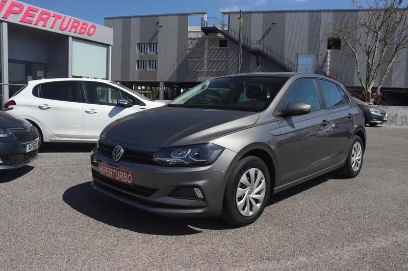 Cinzento Usado 2018 VW Polo | € 12.900 - Imagem 1/4