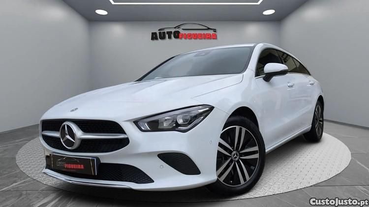 Branco Usado 2021 Mercedes CLA250e Shooting Brake Carrinha | € 25.900 (Preço elevado) - Imagem 1/1