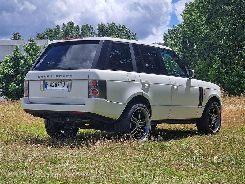 Usado 2002 Land Rover Range Rover Vogue SUV | € 29.999 - Imagem 1/4