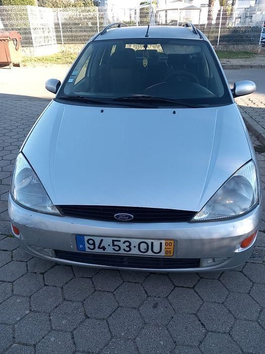 Usado 2000 Ford Focus Sedan | € 1.600 - Imagem 1/4
