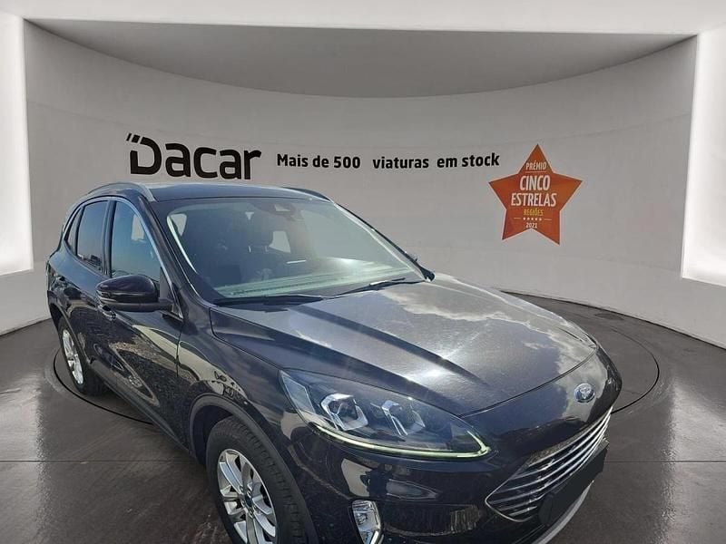 Usado Ford Kuga Titanium 120 HP (88 kW) 2022 Preto SUV