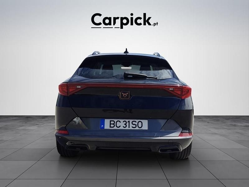 Usado Cupra Formentor 150 HP (110 kW) 2023 Preto SUV