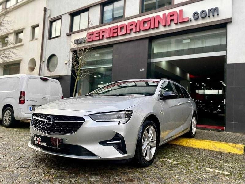 Cinzento Usado 2014 Opel Insignia Carrinha | € 12.950 - Imagem 1/4