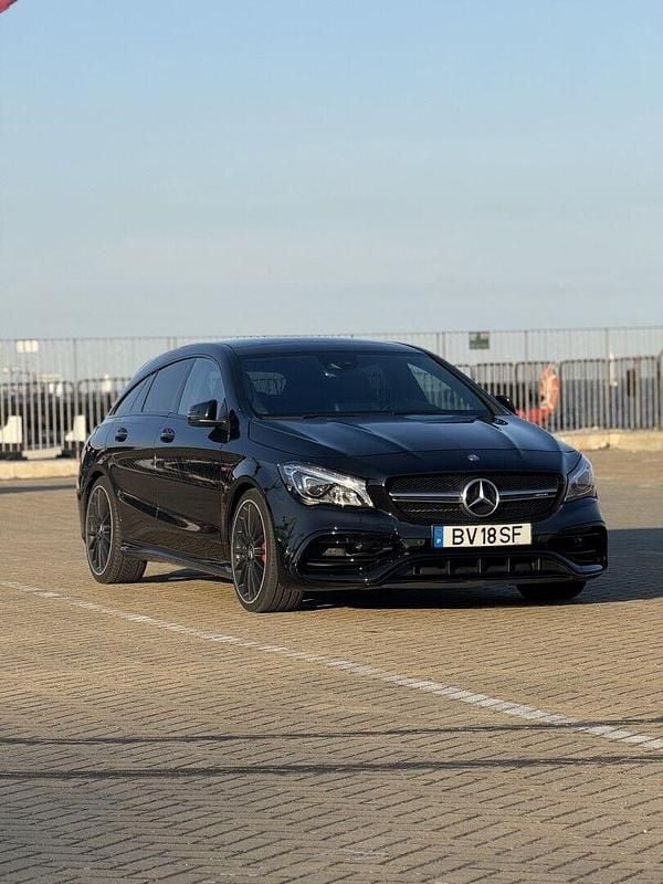 Preto Usado 2017 Mercedes CLA45 AMG Shooting Brake AMG Carrinha | € 39.750 - Imagem 1/4