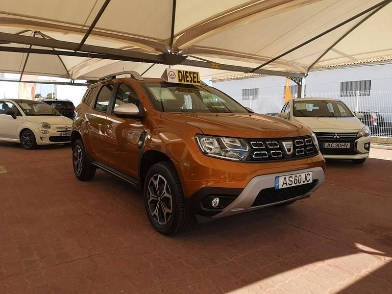 Usado Dacia Duster Prestige 115 HP (84 kW) 2021 Laranja SUV