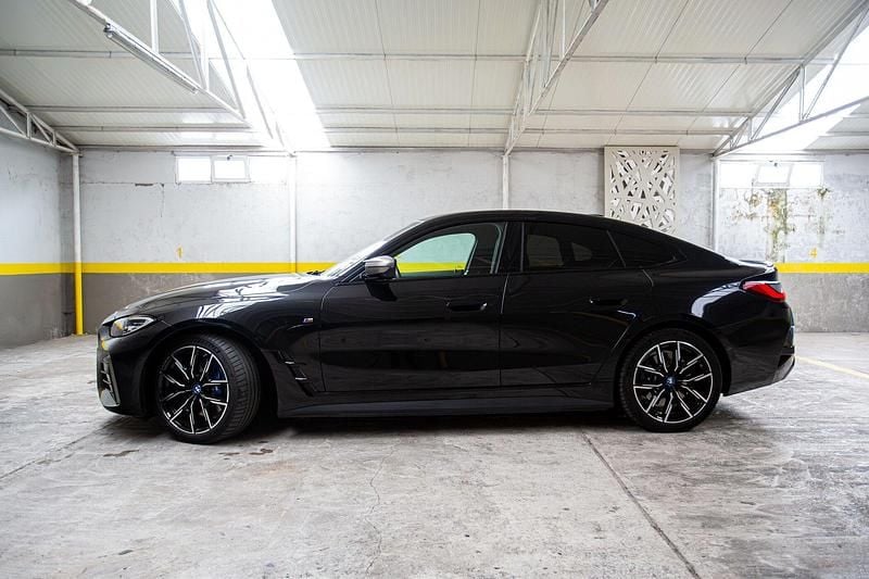 Preto Usado 2022 BMW i4 Performance Sedan | € 51.490 (Bom preço) - Imagem 1/4