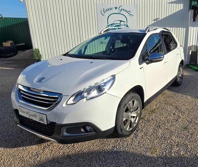 Branco Usado 2016 Peugeot 2008 Style SUV | € 13.750 (Preço justo) - Imagem 1/4
