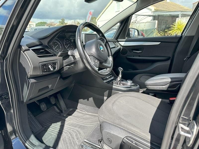 Usado BMW 216 Active Tourer Advantage 116 HP (85 kW) 2016 Preto Monovolume