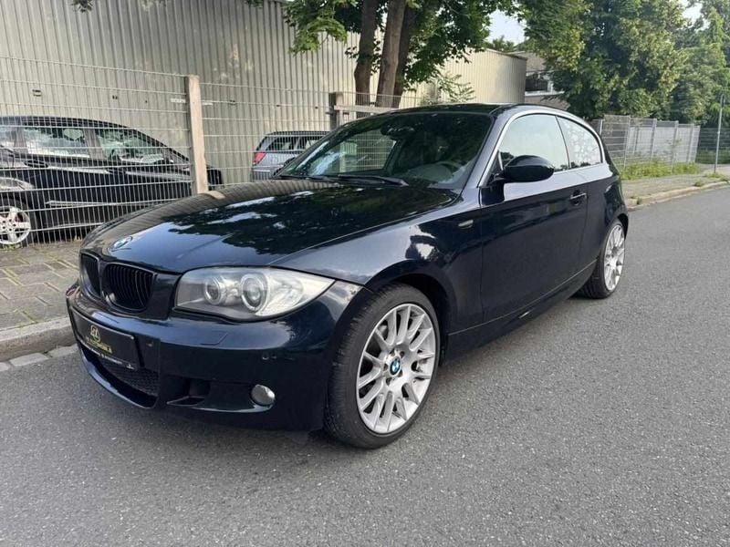 Preto Usado 2007 BMW 118 Citadino | € 9.999 (Preço justo) - Imagem 1/4