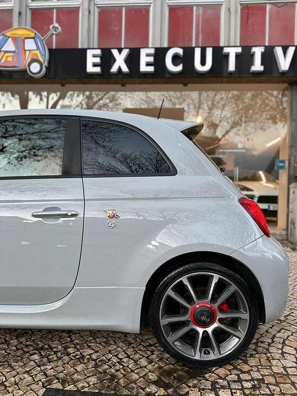 Usado Abarth 595 Turismo 164 HP (120 kW) 2017 Cinzento Citadino
