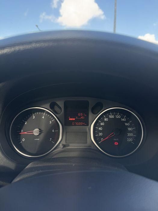 Usado Citroën C-Elysee I 92 HP (67 kW) 2013 Sedan