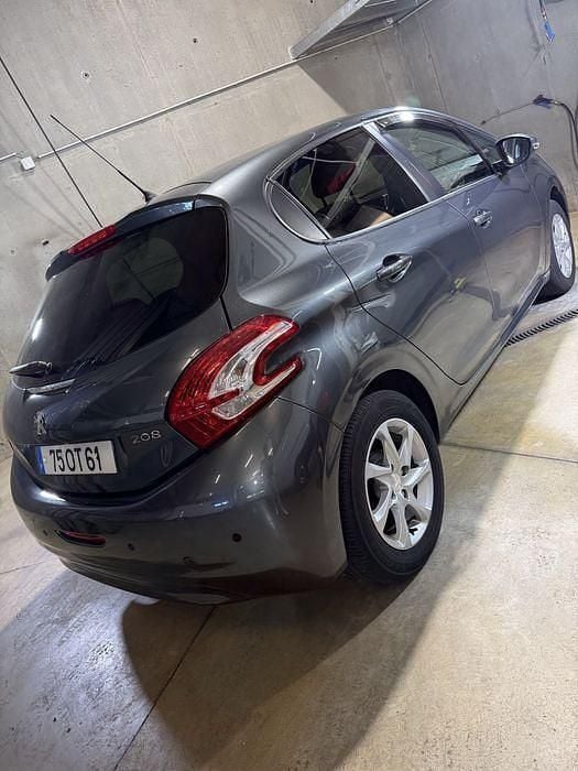 Usado 2014 Peugeot 208 Citadino | € 5.990 (Super Preço) - Imagem 1/4