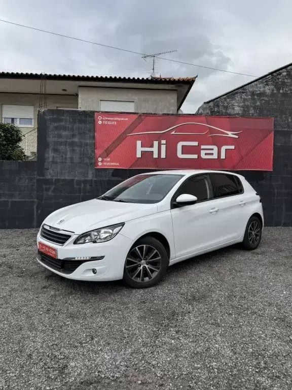 Branco Usado 2016 Peugeot 308 Active | € 12.750 (Preço justo) - Imagem 1/4