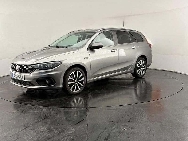 Usado Fiat Tipo 95 HP (69 kW) 2020 Cinzento Carrinha