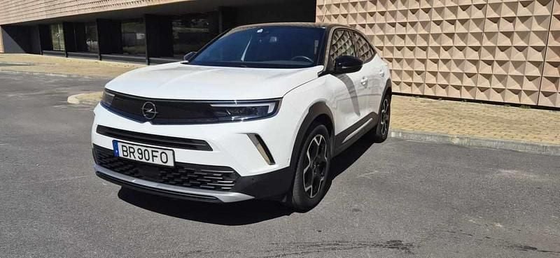 Branco Usado 2021 Opel Mokka-e SUV | € 18.990 (Preço justo) - Imagem 1/4