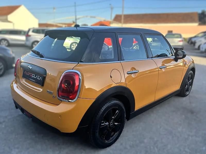 Usado Mini ONE 95 HP (69 kW) 2015 Outra Citadino