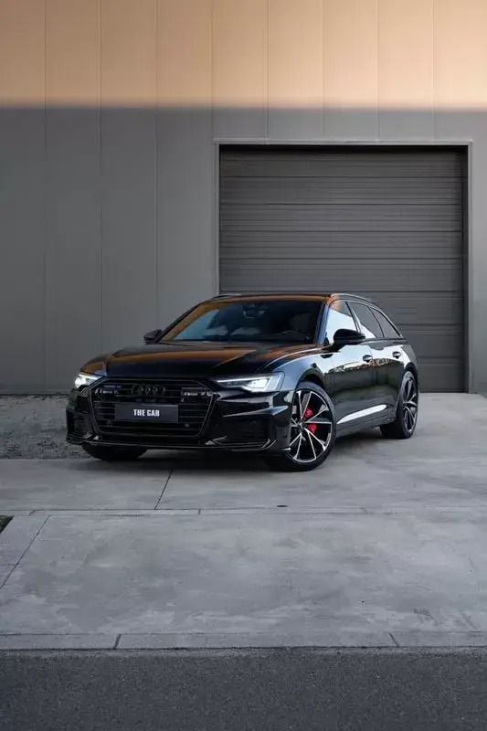 Preto Usado 2018 Audi A6 S-Line Carrinha | € 44.900 - Imagem 1/4