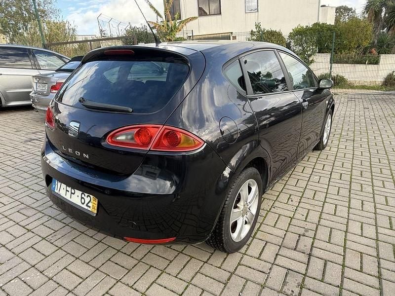 Usado 2008 Seat Leon Sedan | € 3.850 (Bom preço) - Imagem 1/4