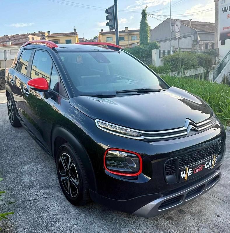 Preto Usado 2019 Citroën C3 PureTech Citadino | € 10.990 (Preço justo) - Imagem 1/4