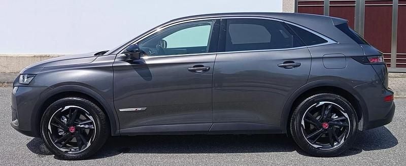 Usado DS Automobiles DS7 Crossback Performance 225 HP (165 kW) 2022 Cinza SUV