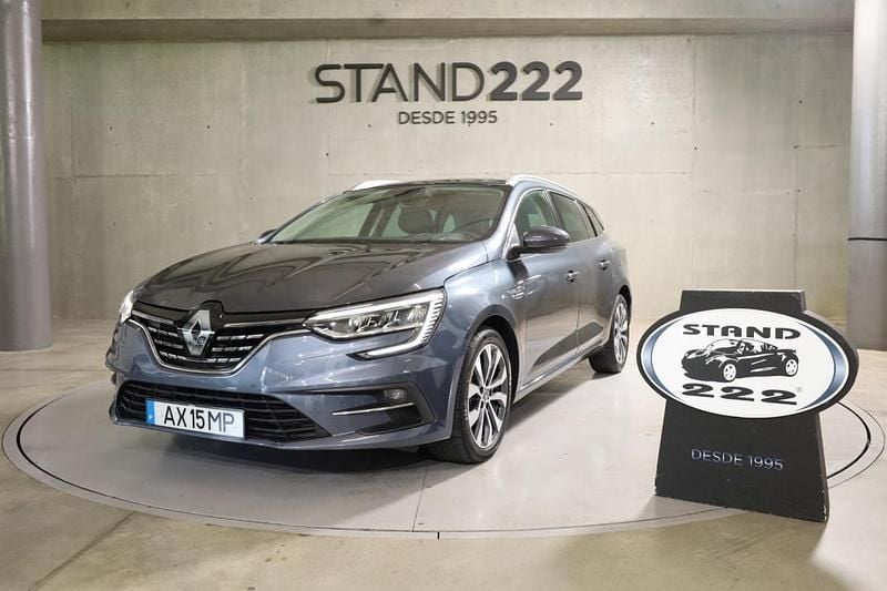 Cinzento Usado 2023 Renault Mégane IV Carrinha | € 26.950 (Caro) - Imagem 1/4