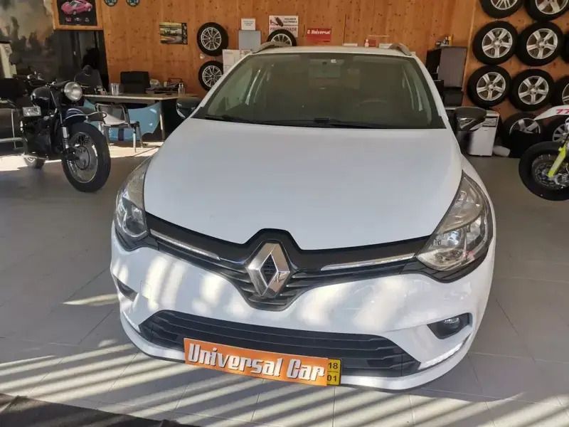 Usado Renault Clio GrandTour LIMITED 90 HP (66 kW) 2018 Outra Carrinha