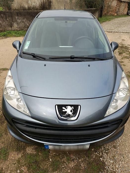 Usado 2008 Peugeot 207 Sedan | € 5.000 (Preço justo) - Imagem 1/4