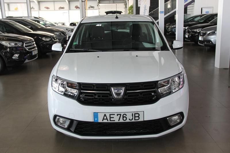 Branco Usado 2020 Dacia Duster SUV | € 13.500 (Bom preço) - Imagem 1/4