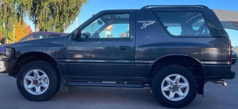 Usado Opel Frontera 115 HP (84 kW) 1998 Azul SUV