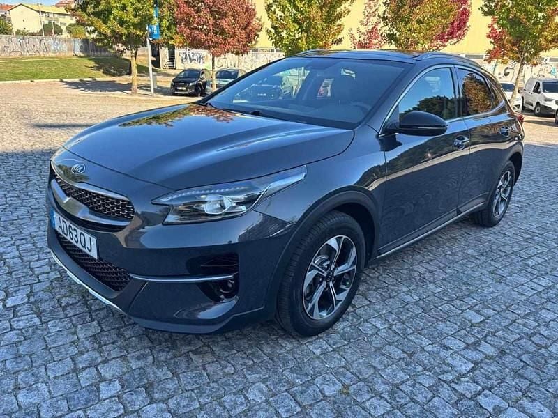 Cinzento Usado 2020 Kia Ceed Carrinha | € 18.990 (Preço justo) - Imagem 1/4