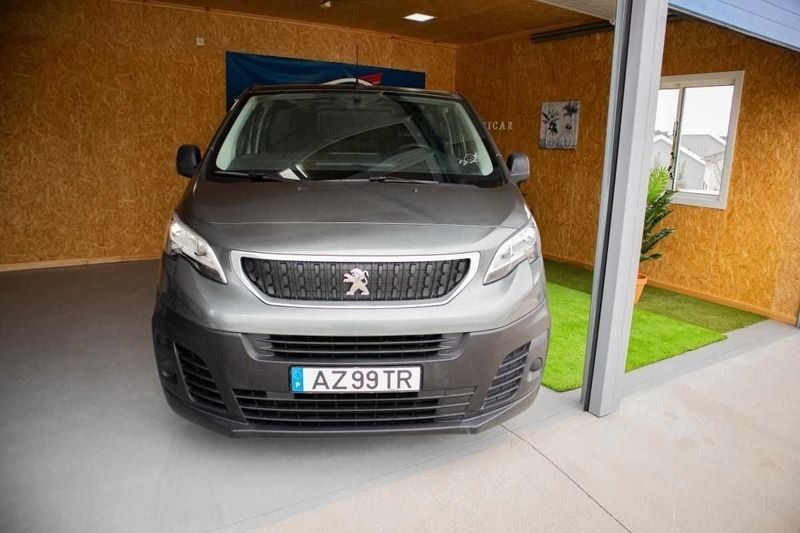 Cinzento Usado 2017 Peugeot Expert Van | € 15.900 (Bom preço) - Imagem 1/4