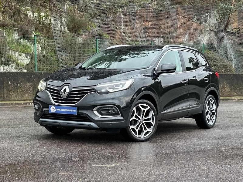 Usado Renault Kadjar Intens 115 HP (84 kW) 2022 Preto SUV