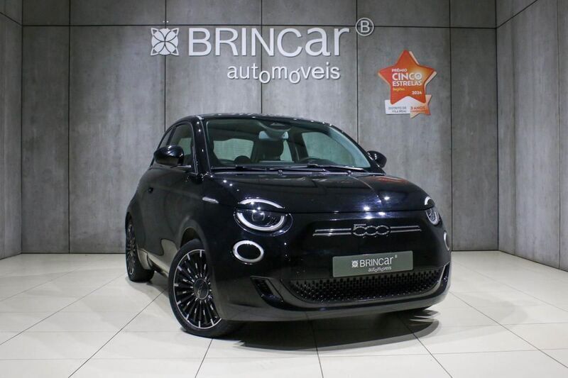 Preto Usado 2022 Fiat 500e Icon Citadino | € 15.890 (Bom preço) - Imagem 1/4