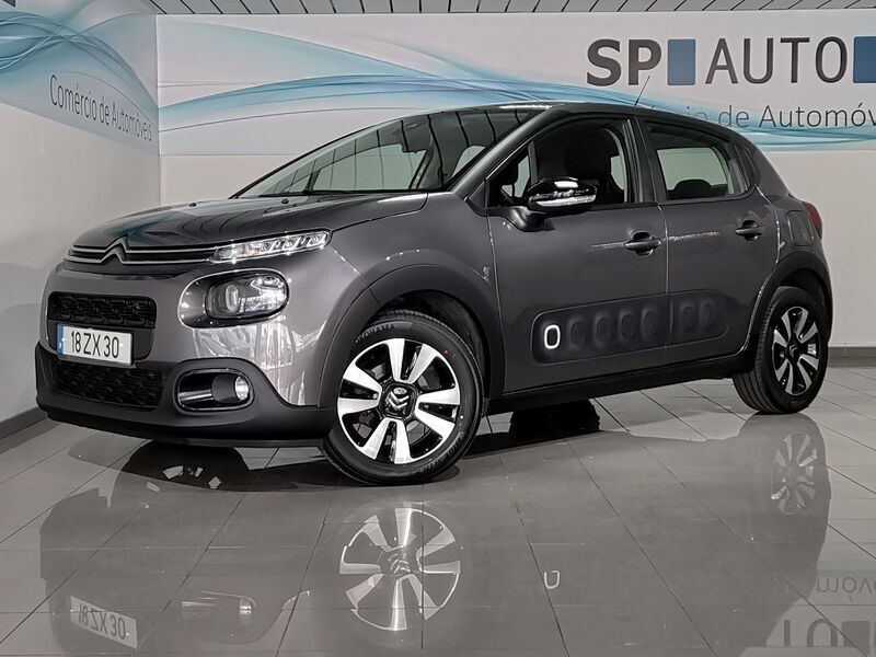 Cinzento Usado 2020 Citroën C3 Feel Citadino | € 13.990 (Preço elevado) - Imagem 1/4