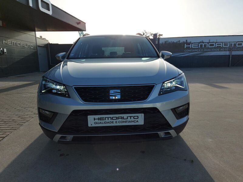 Usado Seat Ateca Style 115 HP (84 kW) 2019 Cinza prata SUV