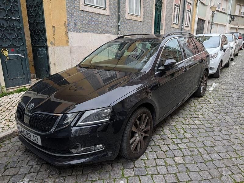 Usado 2020 Skoda Octavia Sedan | € 17.000 (Super Preço) - Imagem 1/4