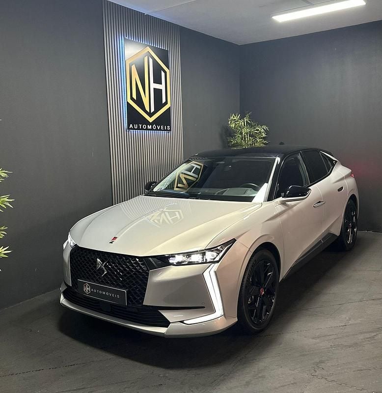 Bege Usado 2022 DS Automobiles DS4 Performance | € 21.500 (Super Preço) - Imagem 1/4
