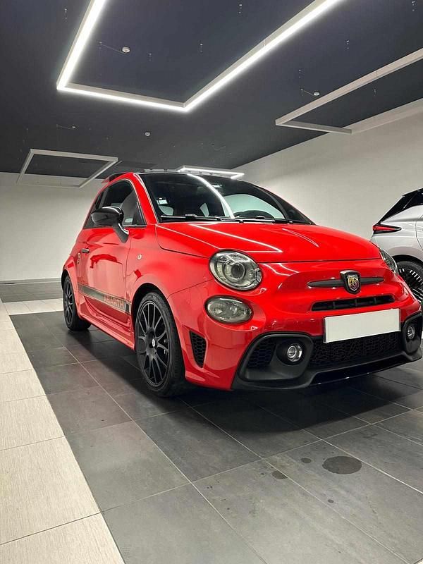 Vermelho Usado 2017 Abarth 595 Competizione Citadino | € 19.990 (Preço justo) - Imagem 1/4
