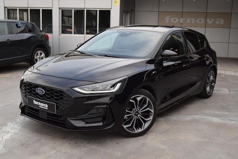 Preto Usado 2023 Ford Focus ST-Line X | € 23.990 (Preço justo) - Imagem 1/4