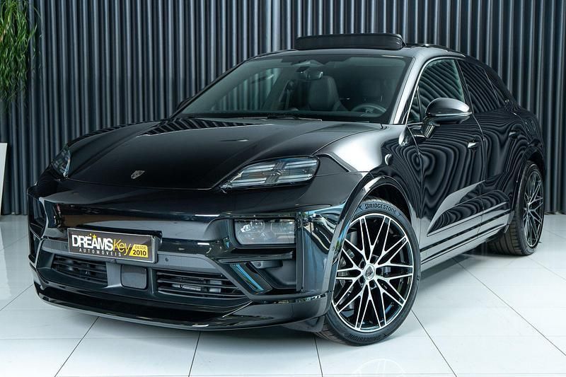 Preto Usado 2024 Porsche Macan 4 Electric SUV | € 129.900 - Imagem 1/4