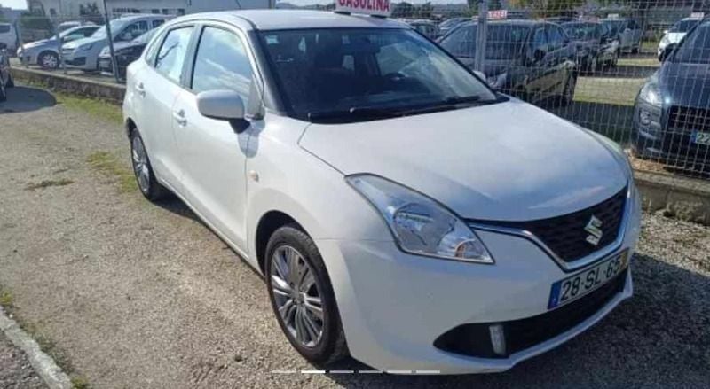 Usado Suzuki Baleno 111 HP (81 kW) 2017 Branco Citadino