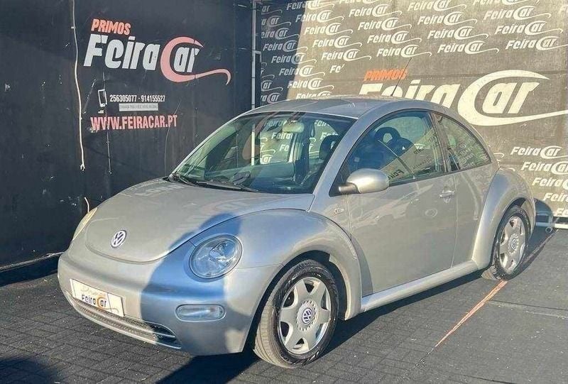 Cinza Usado 2002 VW Beetle Highline Citadino | € 8.500 (Preço justo) - Imagem 1/4