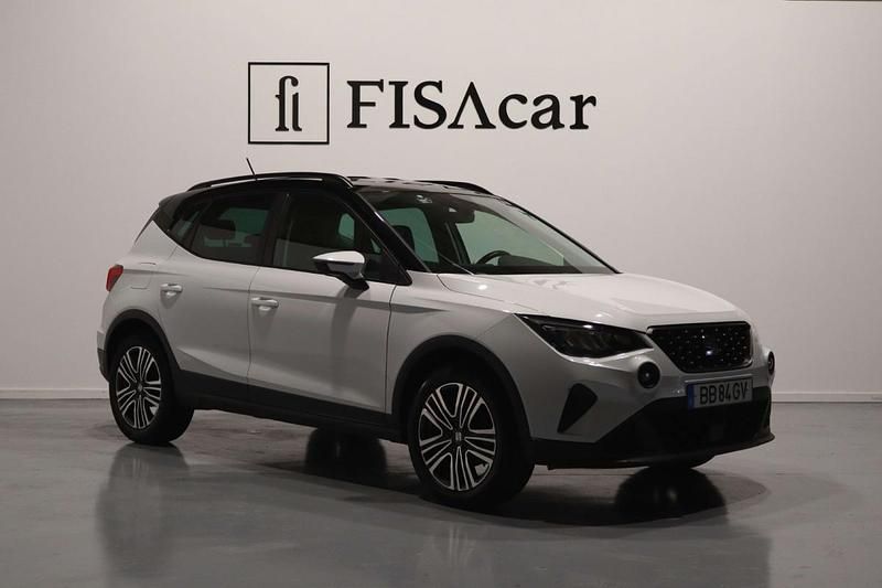 Usado Seat Arona Style 110 HP (80 kW) 2023 Branco SUV