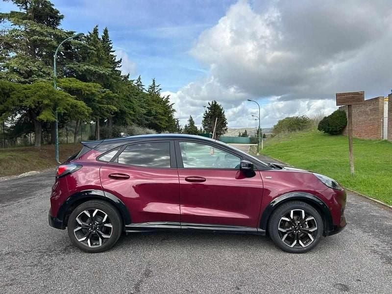 Usado Ford Puma ST-Line X 125 HP (91 kW) 2023 Vermelho SUV