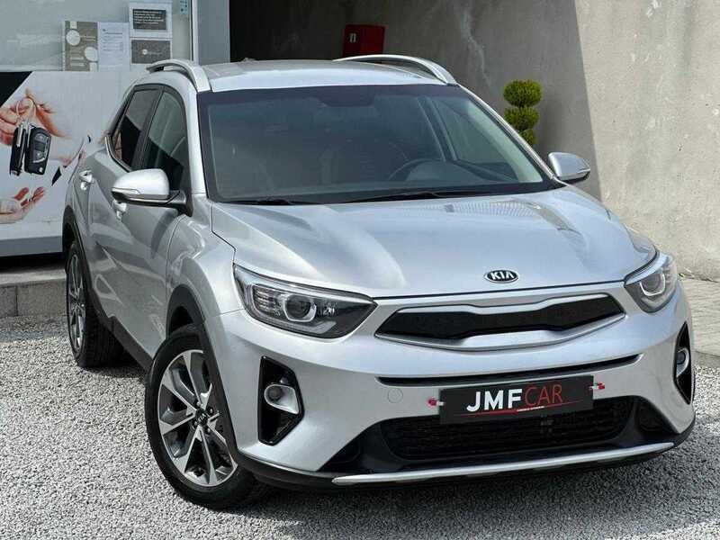 Cinzento Usado 2018 Kia Stonic Edition 7 SUV | € 15.750 (Preço justo) - Imagem 1/4