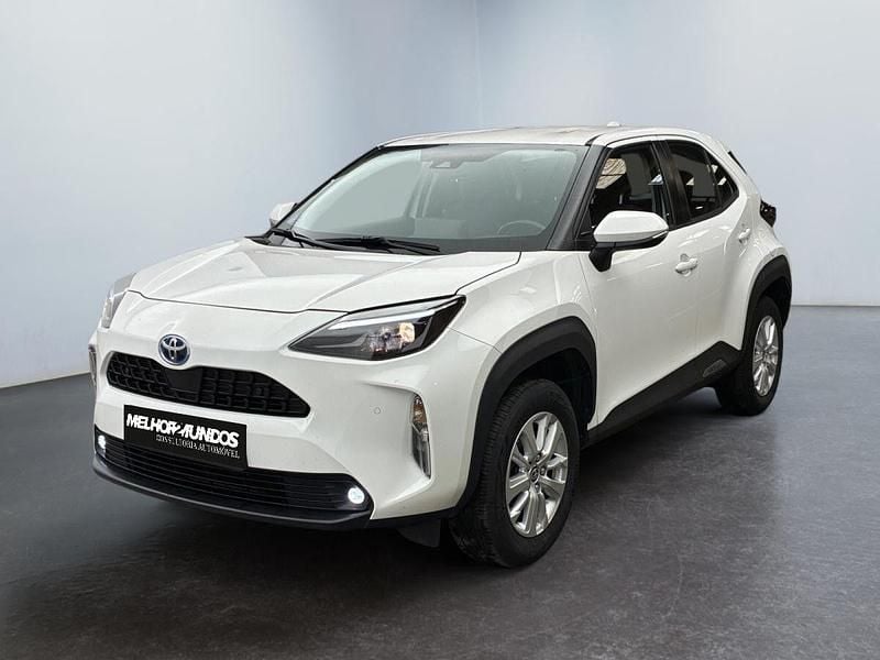 Branco Usado 2023 Toyota Yaris Cross Business Edition SUV | € 23.500 - Imagem 1/4