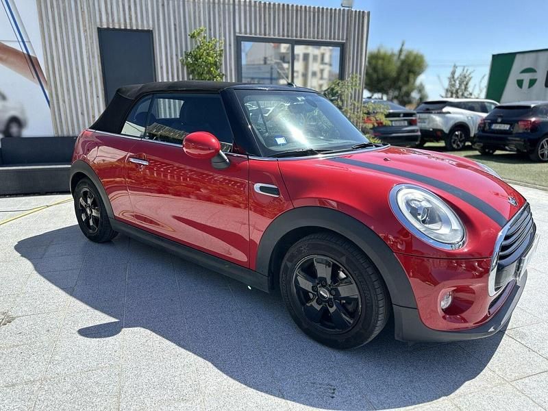 Vermelho Usado 2017 Mini Cooper D Cabriolet Cabrios | € 19.950 - Imagem 1/4