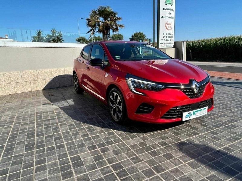 Outra Usado 2022 Renault Clio V LIMITED | € 17.990 (Preço justo) - Imagem 1/4