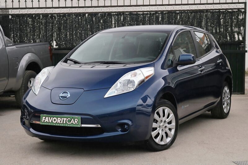 Azul Usado 2016 Nissan Leaf Acenta Citadino | € 8.500 (Preço justo) - Imagem 1/4